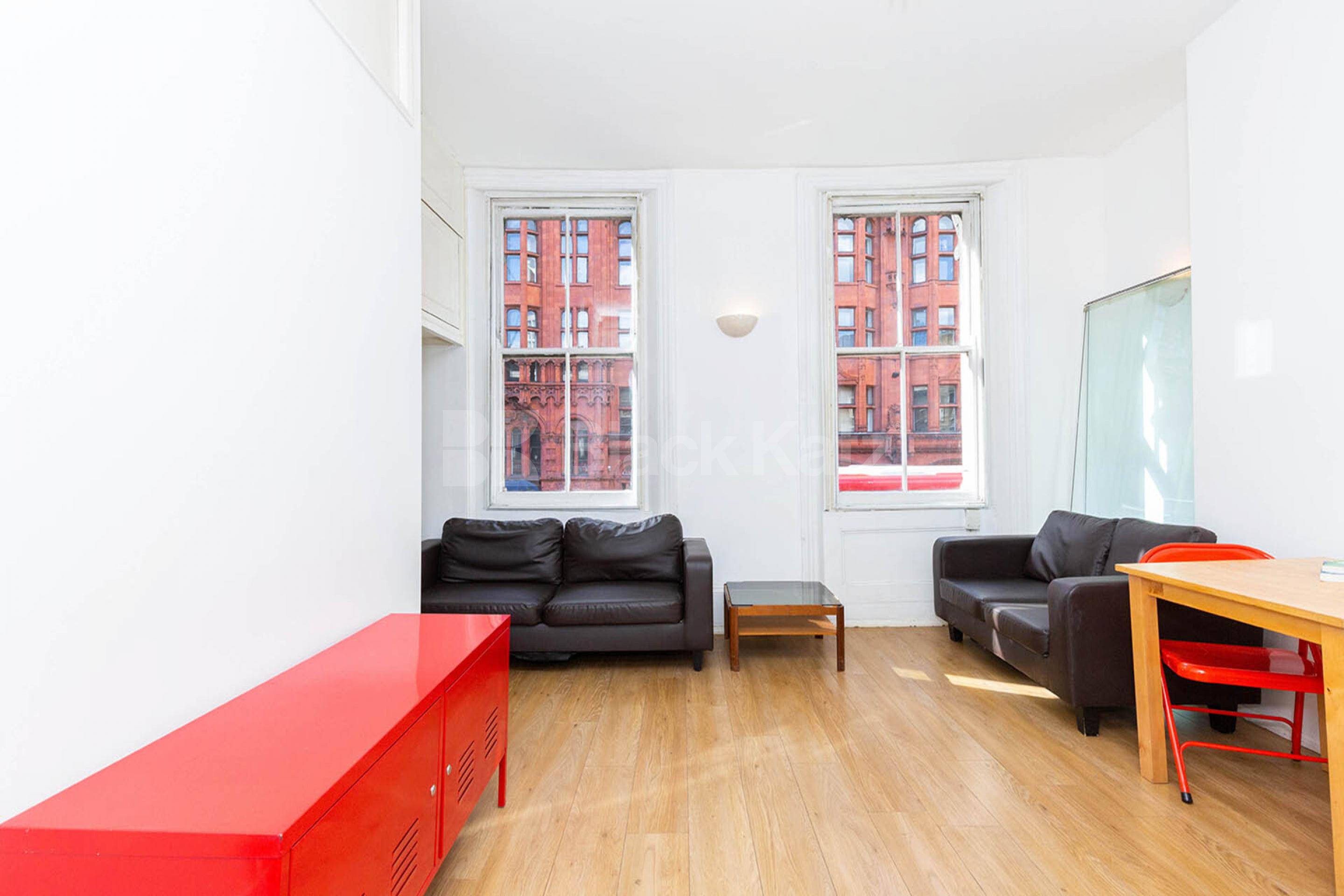 Located a stone throw from old Street station and close the trendy shoreditch City Road, Old Street - Shoreditch EC1V